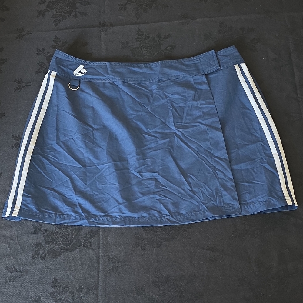 BW Sport Navy Blue Skirt With Blue Side Stripes